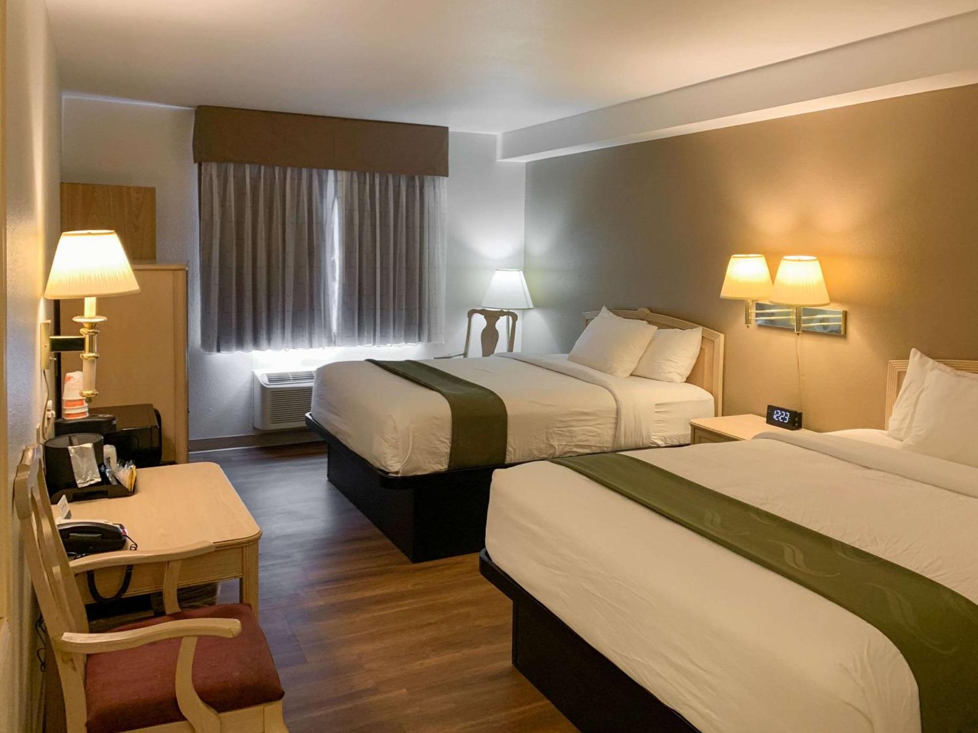 Quality Inn Albuquerque East I-40 Juan Tabo Exit Kültér fotó